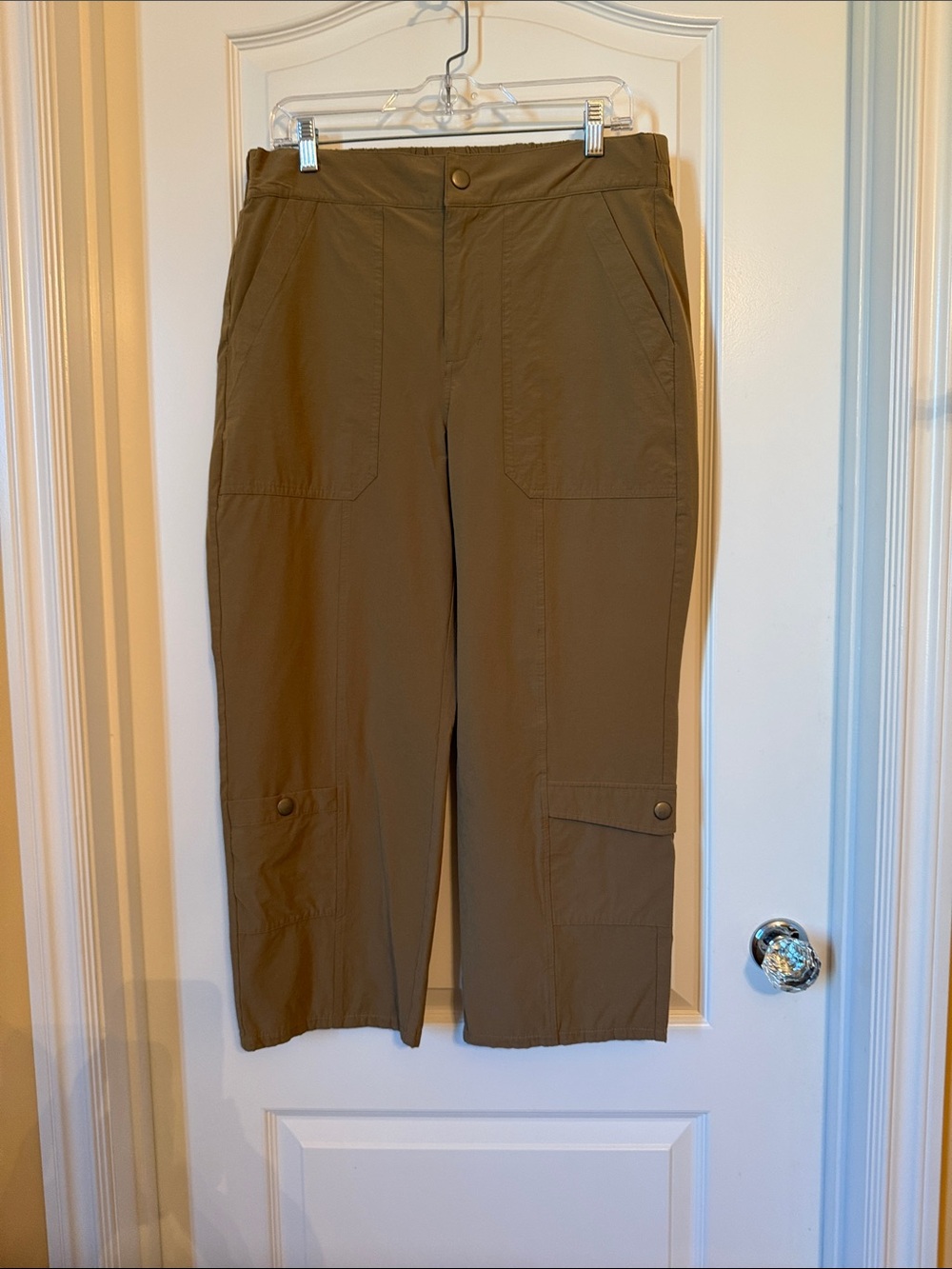 CAbi Straight-Leg Cargo Pants - khaki